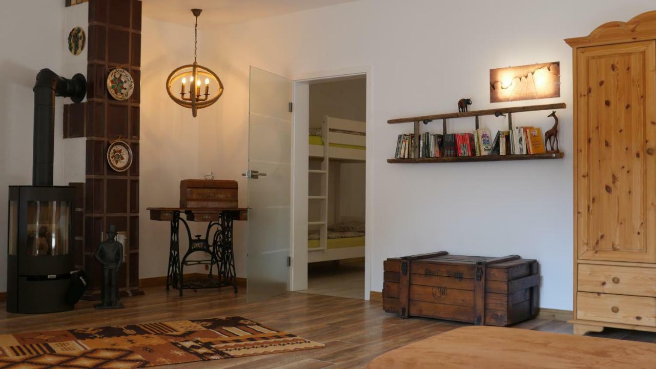 Alexanderhaus, Und Restaurant Apartment Am Mellensee