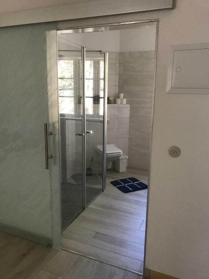 Appartement Alexanderhaus, Und Restaurant Am Mellensee
